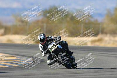 media/Jan-10-2025-CVMA Friday Practice (Fri) [[489e0da257]]/Group 4 and Trackday/Session 5 (Turn 7)/